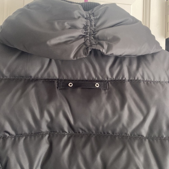 Eddie Bauer black goose down puffer jacket. - Picture 6 of 14